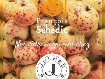 🍾 Nous sommes très heureux d’être présents chez @julhesparis : Maison familiale spécialisée en Épicerie fine et caves, à Paris depuis 1996.

La maison Julhès...